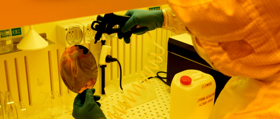 新华网科技观察丨脑机接口正&ldquo;接入&rdquo;生活