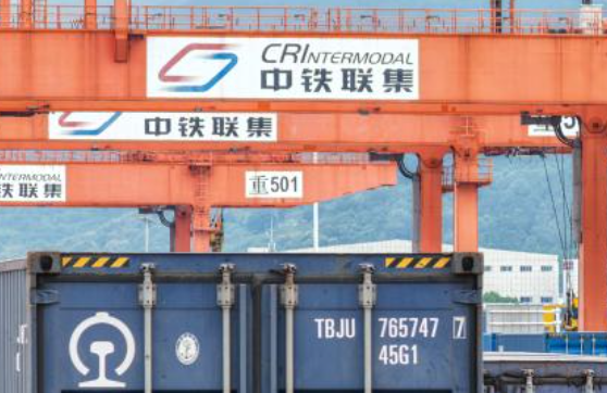 中欧班列（成渝）年度开行量超5000列 领跑全国